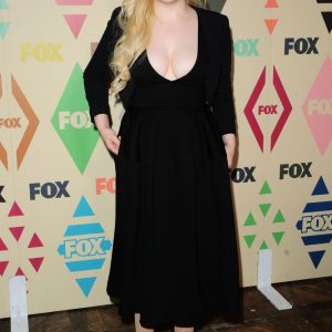 abigail breslin cleavage 72 photos 45