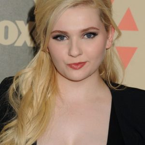 abigail breslin cleavage 72 photos 53 2