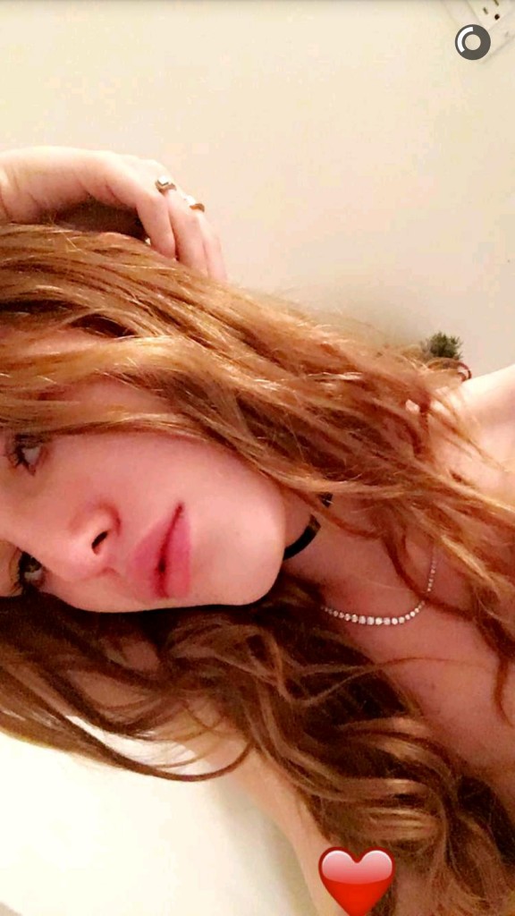 Bella Thorne Topless (1 New Photo)