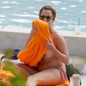 caroline flack topless 37 photos 27