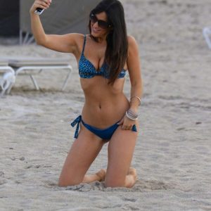 claudia romani in a bikini 18 photos 59