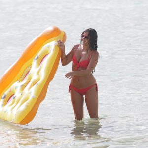 claudia romani in a bikini 9 photos 85