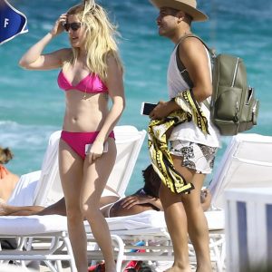 ellie goulding in a bikini 23 photos 10