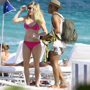 ellie goulding in a bikini 23 photos 100