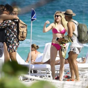 ellie goulding in a bikini 23 photos 25