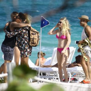 ellie goulding in a bikini 23 photos 95