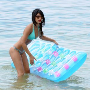 jasmin walia in a bikini 34 photos 65