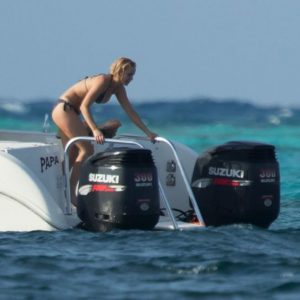 jennifer lawrence in a bikini 38 photos 23