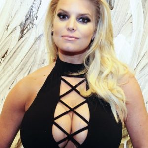 jessica simpson cleavage 7 photos 16 1