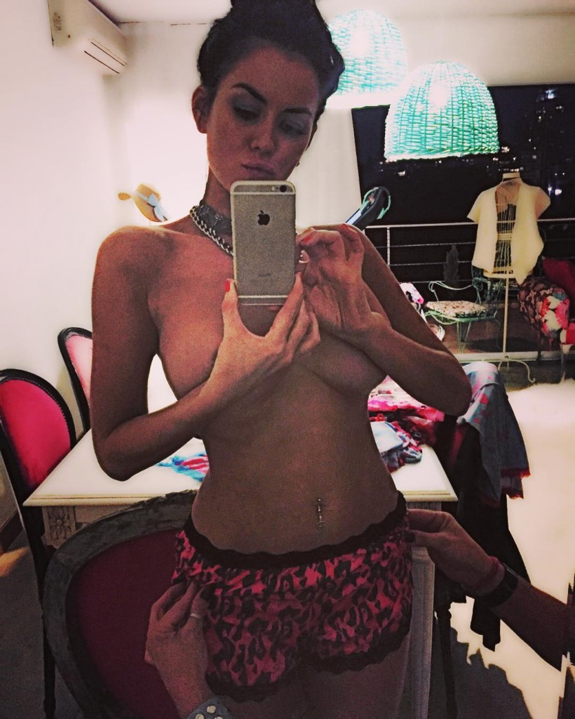 Karina Jelinek Topless (1 New Photo)