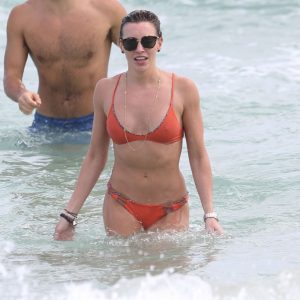 katie cassidy in a bikini 52 photos 83