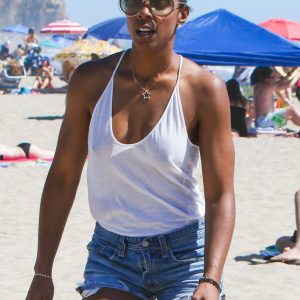 kelly rowland braless 45 photos 79