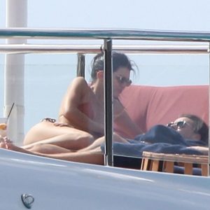 kendall jenner in a bikini 36 photos 72