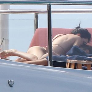 kendall jenner in a bikini 36 photos 9