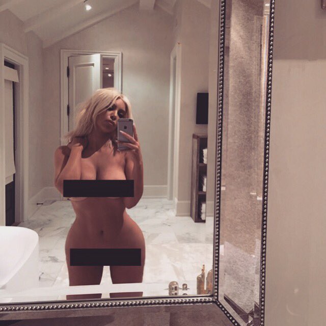 Kim Kardashian Nude (1 Selfie Photo)