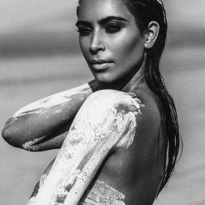 kim kardashian nude 9 photos 96