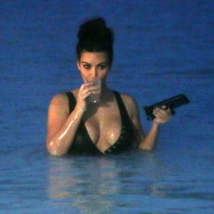 kim kardashian sexy 42 photos 78 1