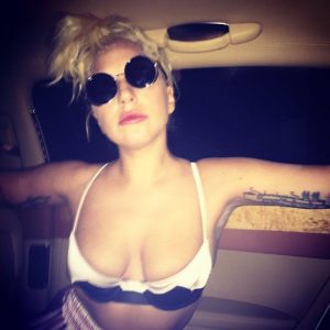 lady gaga cleavage 2 photos 90