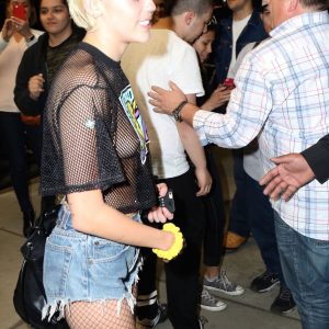 miley cyrus see through 64 photos 36 1