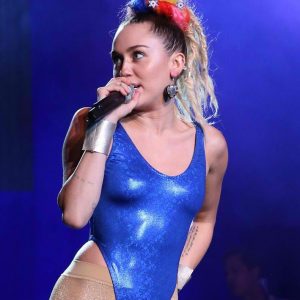 miley cyrus sexy 48 photos 32