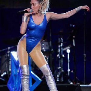 miley cyrus sexy 48 photos 49