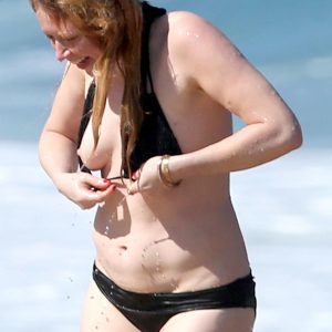 natasha lyonne nipple slip 11 photos 80