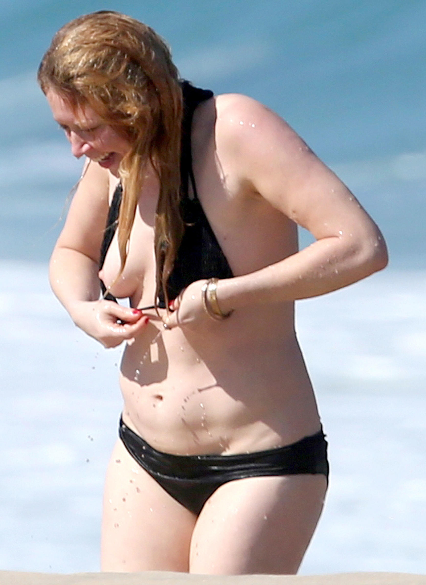 Natasha Lyonne Nipple Slip (11 Photos)