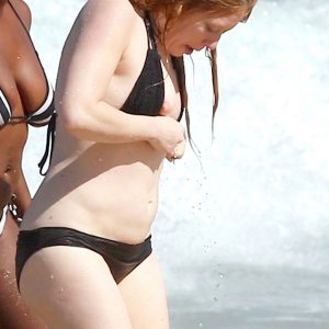 natasha lyonne nipple slip 11 photos 87