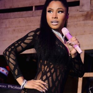 nicki minaj in sexy clothing 5 photos 87