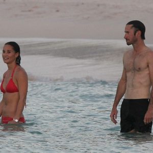 pippa middleton in a bikini 50 photos 44