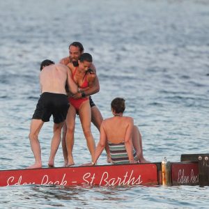 pippa middleton in a bikini 50 photos 64