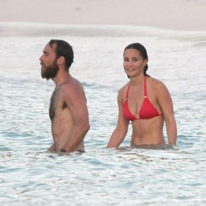 pippa middleton in a bikini 50 photos 79