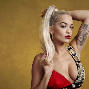 rita ora cleavage 2 photos 44