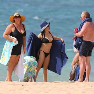 salma hayek in a bikini 13 photos 74