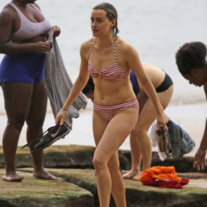 taylor schilling in a bikini 17 photos 90