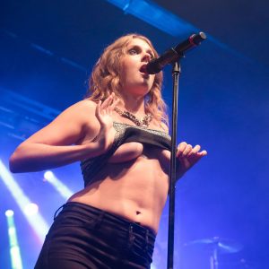 tove lo tits 12 photos 11