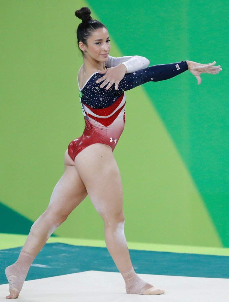 Aly Raisman Sexy (4 Photos)