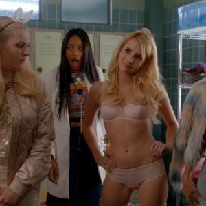 emma roberts sexy scream queens 2016 s02e01 hd 1080p 76