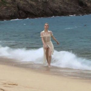 emma stone see through 7 photos gif 46