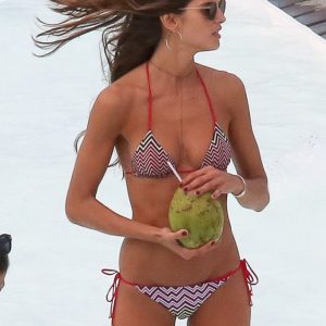 izabel goulart sexy 52 photos 99