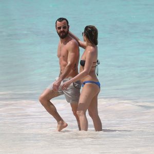 jennifer aniston in a bikini 47 photos 55