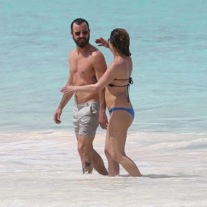 jennifer aniston in a bikini 47 photos 68