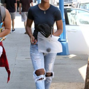 kelly rowland braless 20 photos 52