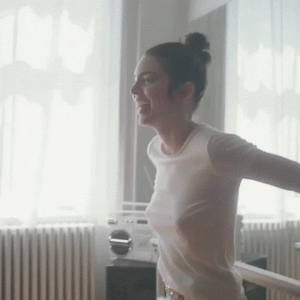 kendall jenner braless 14 photos video 3 gifs 97