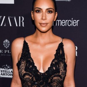 kim kardashian sexy 21 photos 24