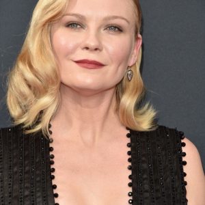 kirsten dunst cleavage 158 photos 42 2