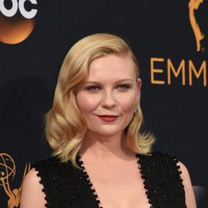 kirsten dunst cleavage 158 photos 49