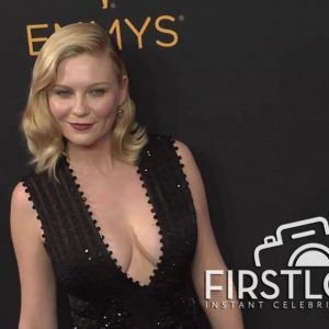 kirsten dunst cleavage 158 photos 59