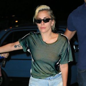 lady gaga braless 2 photos 69