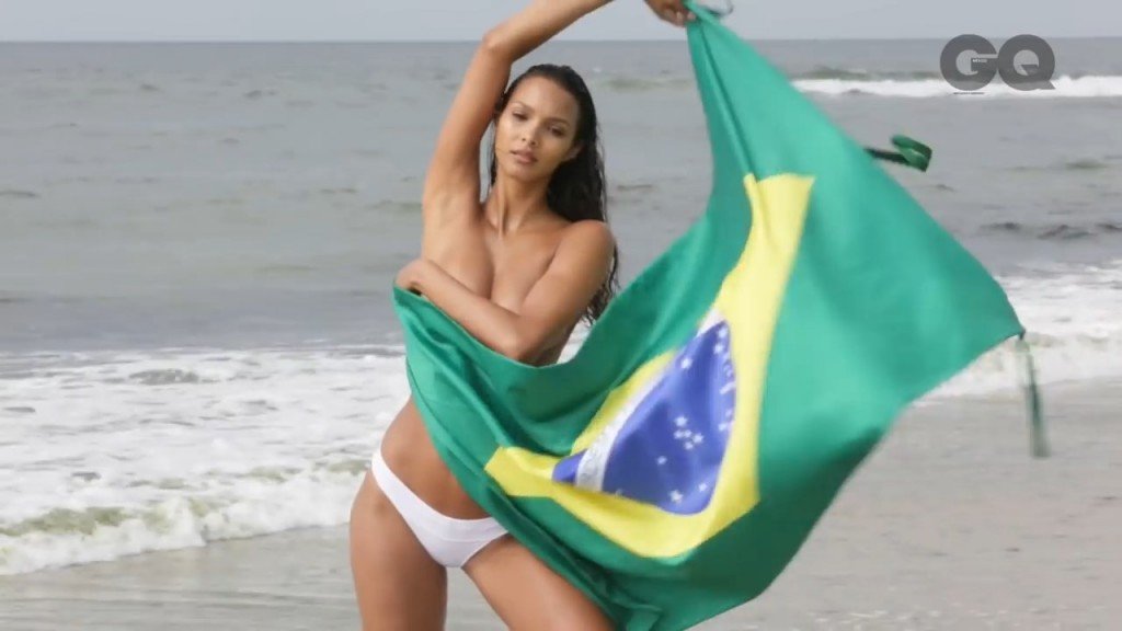 Lais Ribeiro Topless & Sexy (36 Photos + Video)